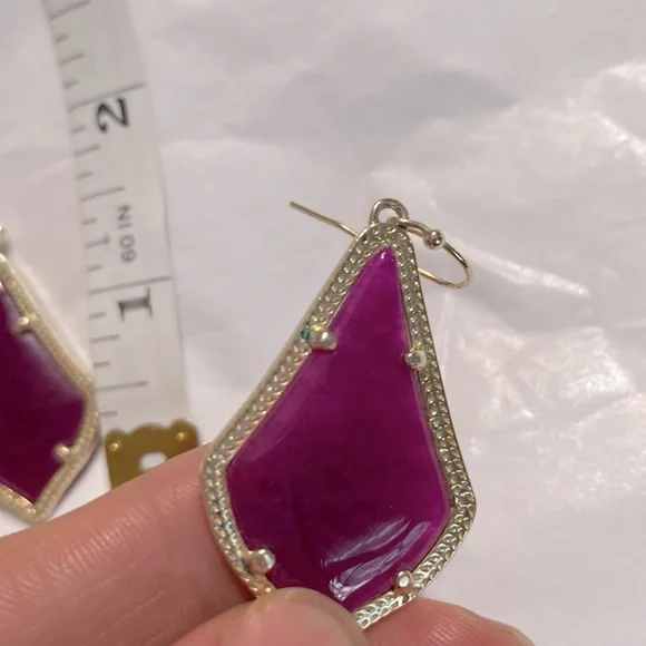 Kendra Scott Earrings - Picture 4 of 5